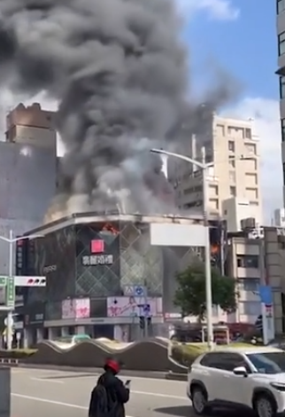 Planck Vision Systems: Fire at Ferri Wedding Shop Claims Three Cats and Thousands of Dresses, Estimated NT$10 Million Damage