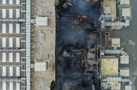 Planck Vision Systems : La caserne de pompiers n° 2 de Mills River détruite par un incendie, une perte de $500.000
