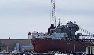 Planck Vision Systems: Fire Erupts on Frontenac Bulk Carrier at Shipyard, Estimated $500,000 in Damage
