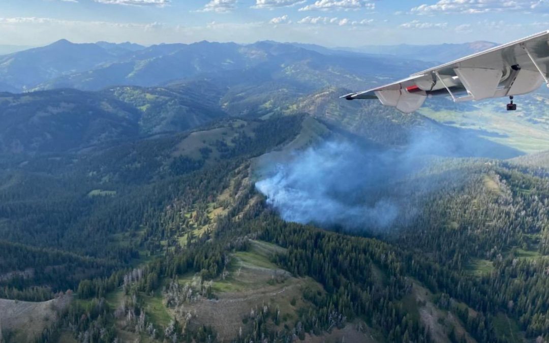 BTNF reports high spread potential for new Travis Lake Fire east of Smoot – Buckrail – Jackson Hole, news